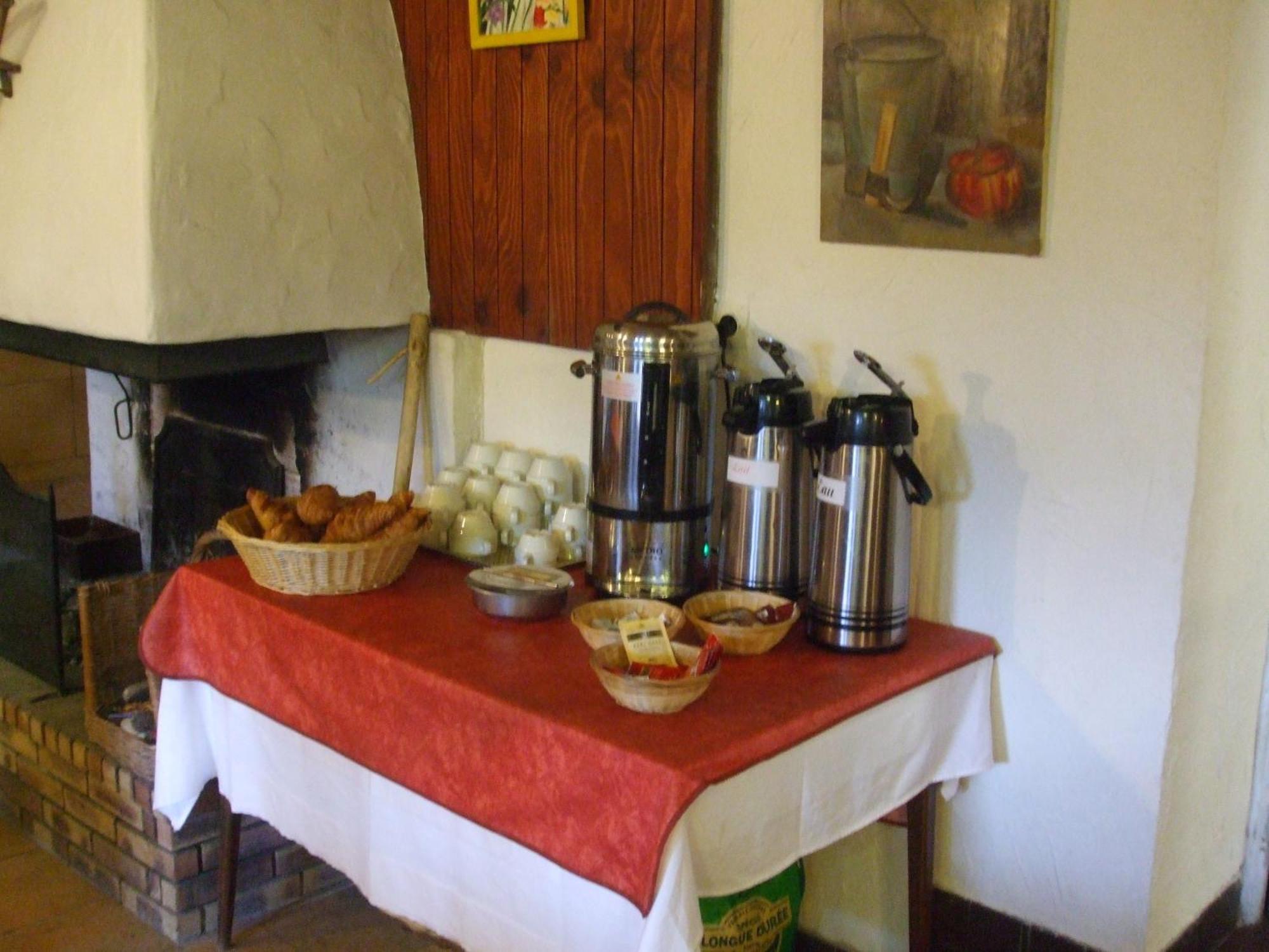 Hotel Du Val D'Aure Cadéac Екстериор снимка