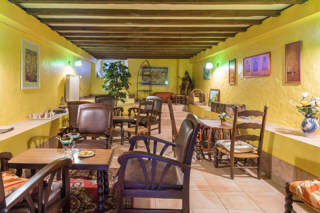 Hotel Du Val D'Aure Cadéac Екстериор снимка