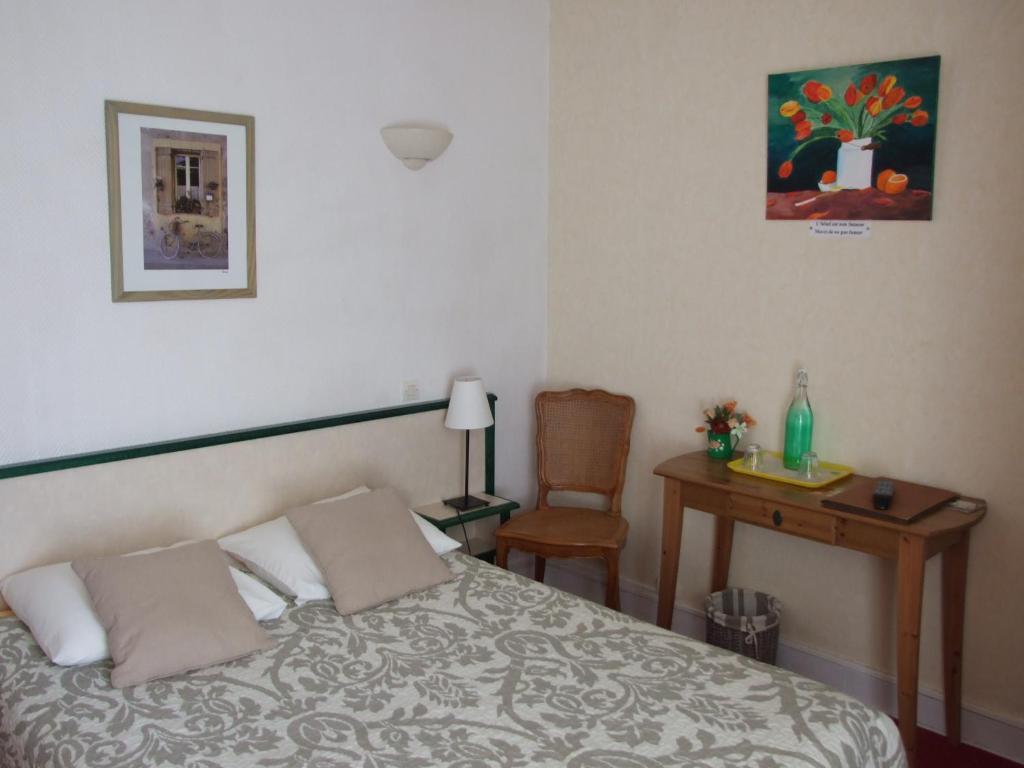 Hotel Du Val D'Aure Cadéac Екстериор снимка
