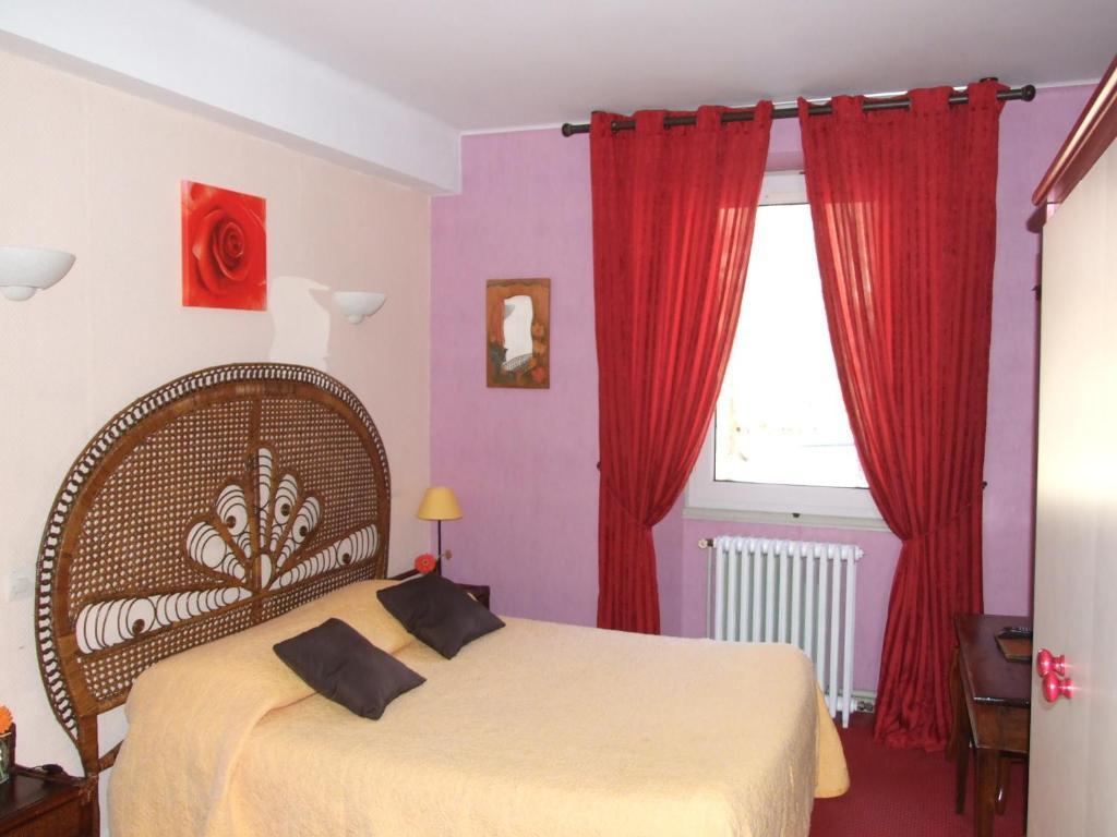 Hotel Du Val D'Aure Cadéac Стая снимка