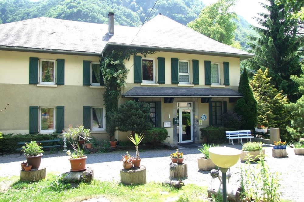 Hotel Du Val D'Aure Cadéac Екстериор снимка